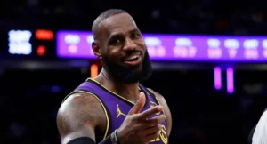 onde assistir lebron james lakers