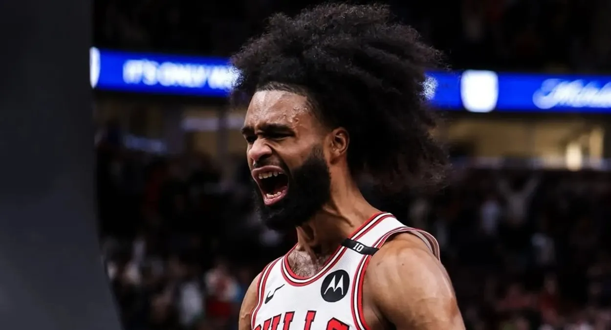 lesão Coby White Bulls