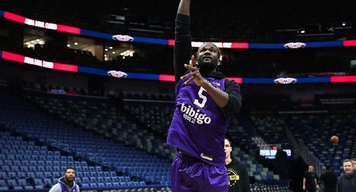 deandre ayton jogo lakers