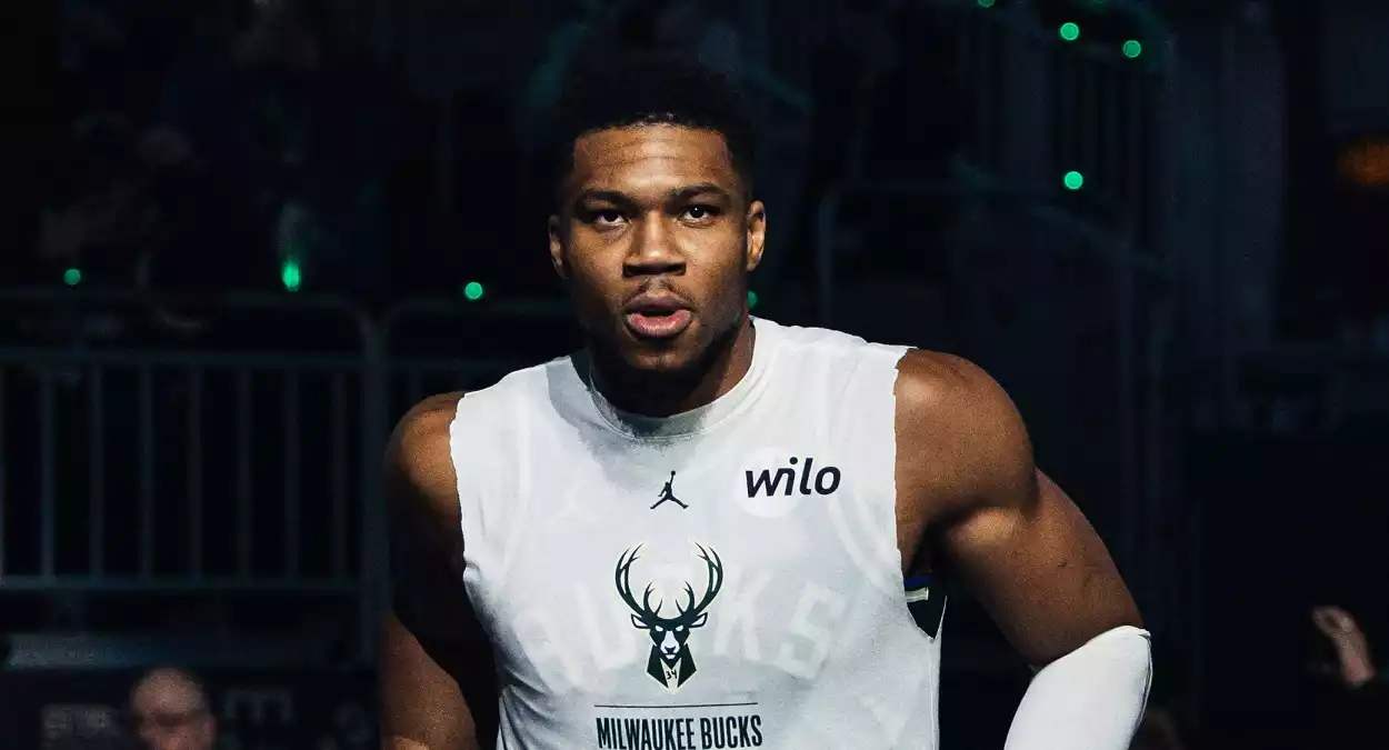 troca Giannis Antetokounmpo Warriors