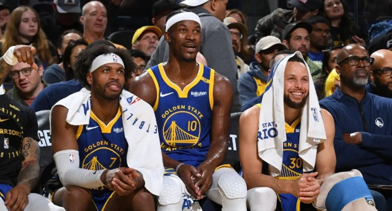 NBA jogador Warriors contrato