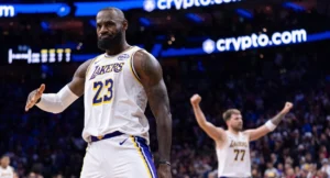 LeBron James Lakers Suns