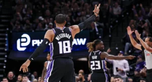 kings troca jogador nba