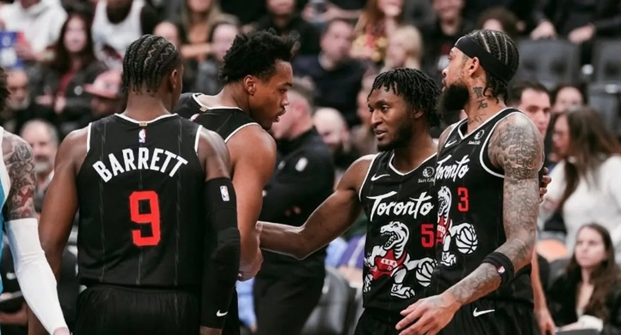 raptors jogador titular nba