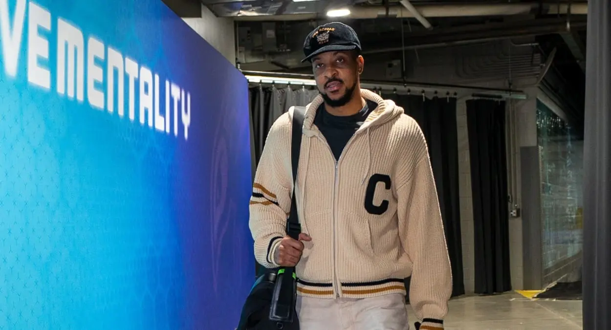 Clippers troca CJ McCollum