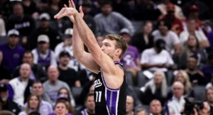 Bulls troca Domantas Sabonis