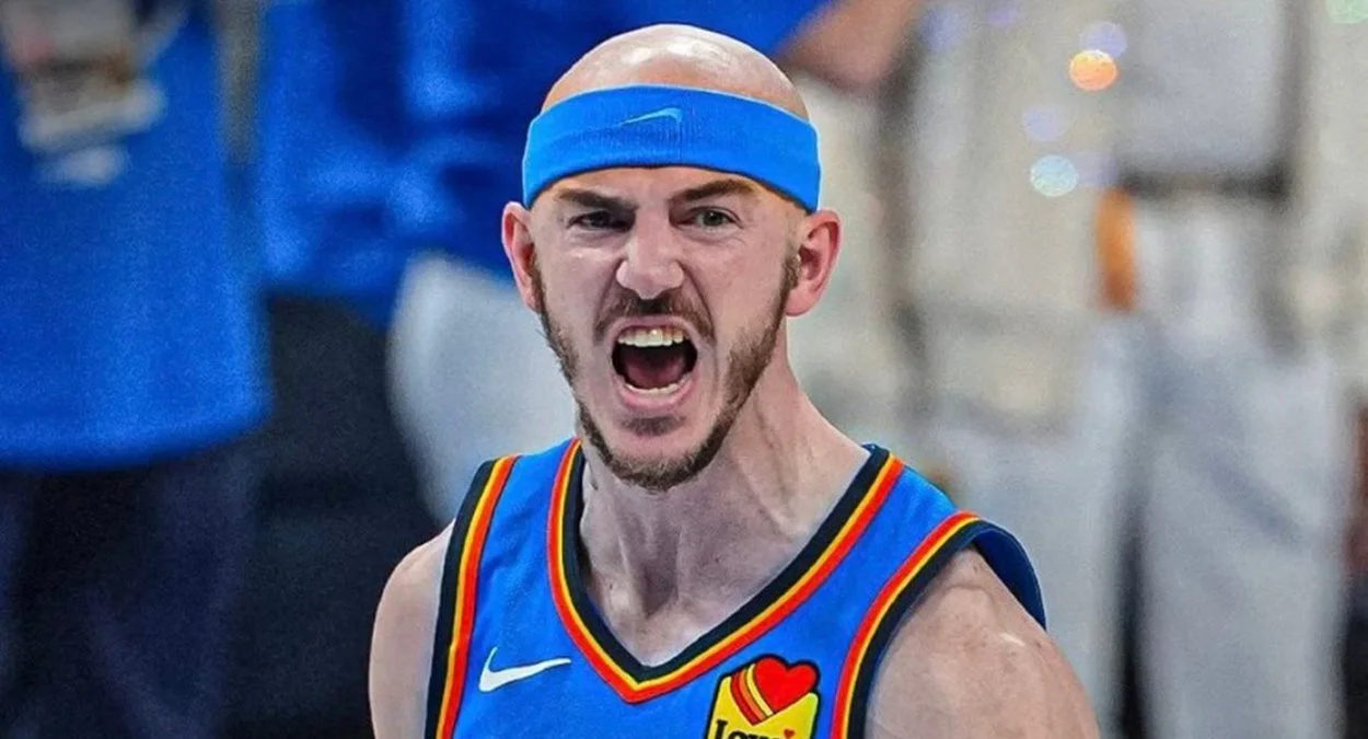 Alex Caruso Victor Wembanyama