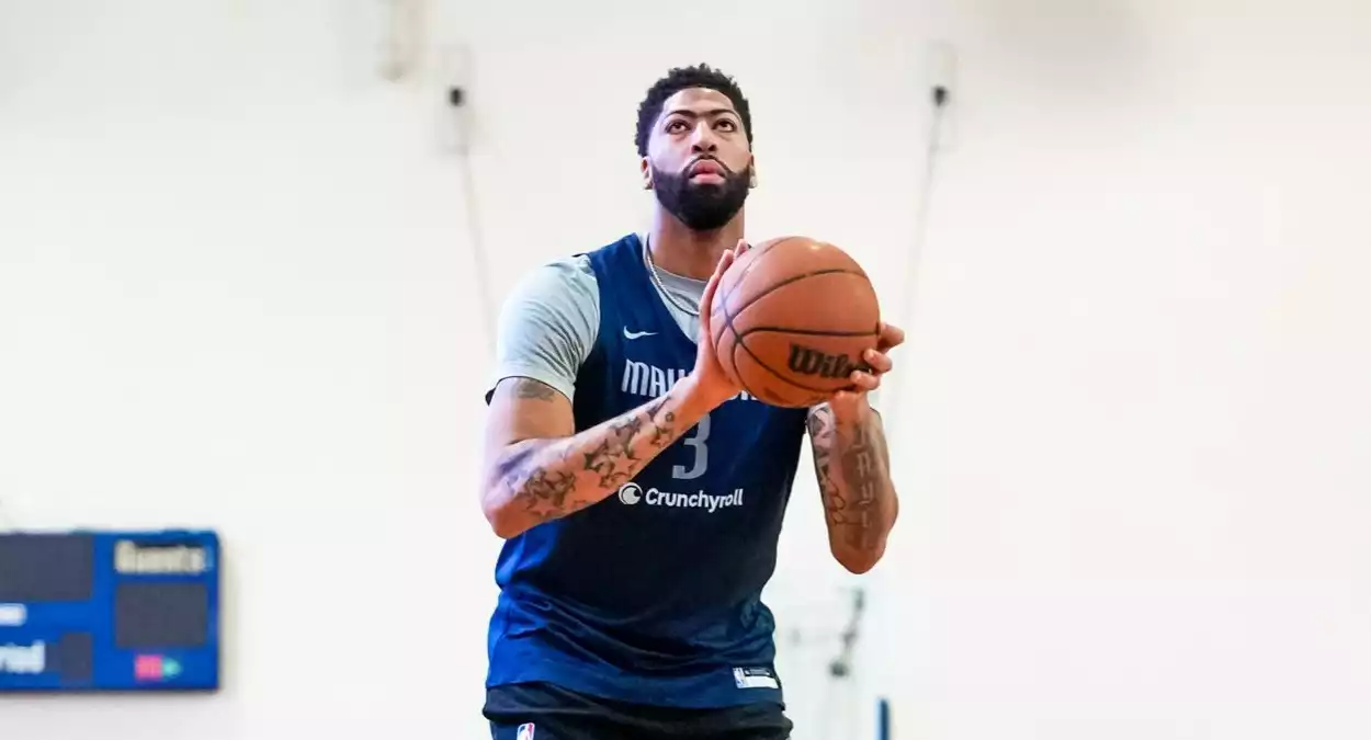 anthony davis mavericks troca
