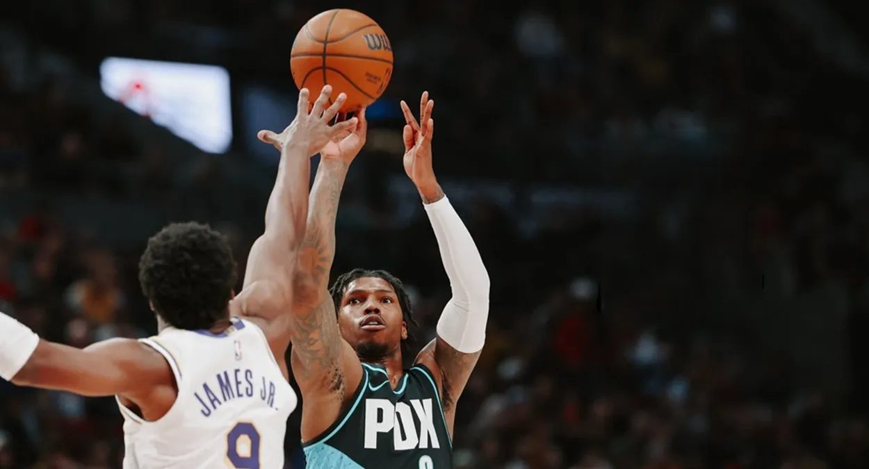 Blazers Tiago Splitter Lakers