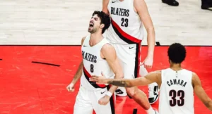 deni avdija blazers contrato