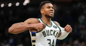 Giannis Antetokounmpo Bucks Kings