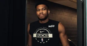 Giannis Antetokounmpo NBA troca