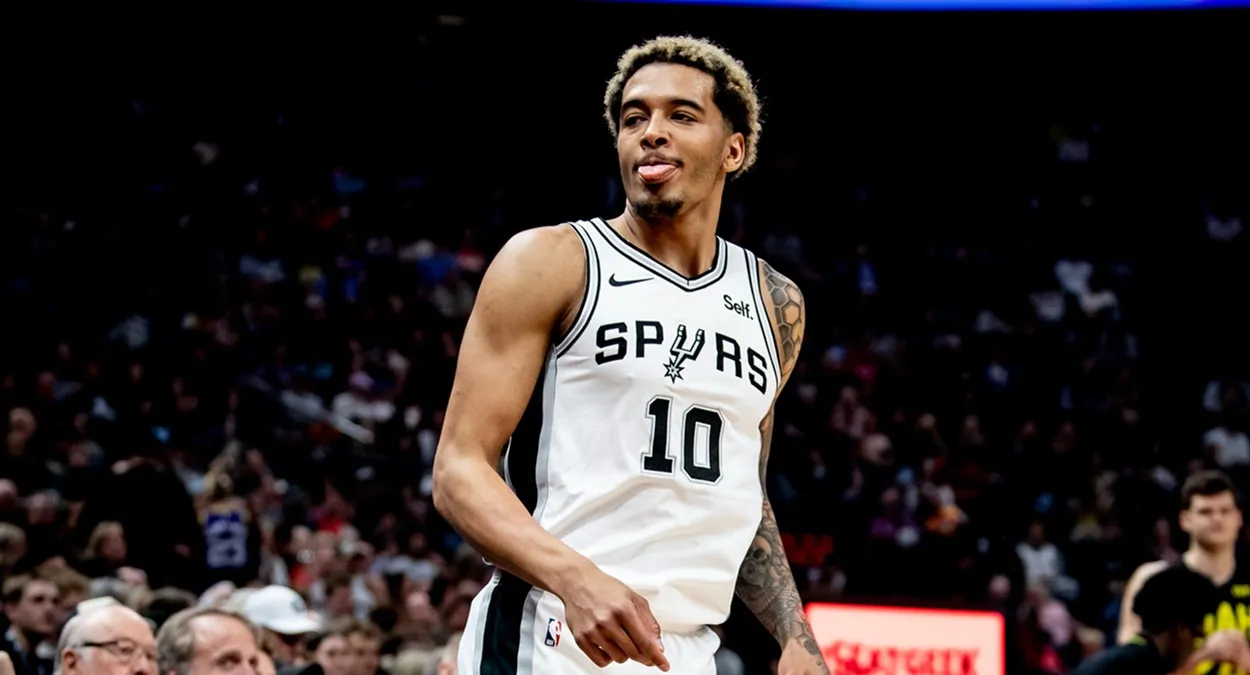 jeremy sochan lakers vitória