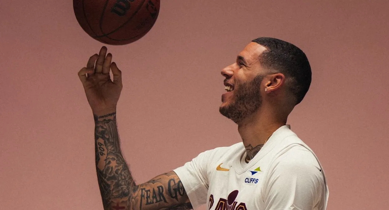 lonzo ball cavaliers troca