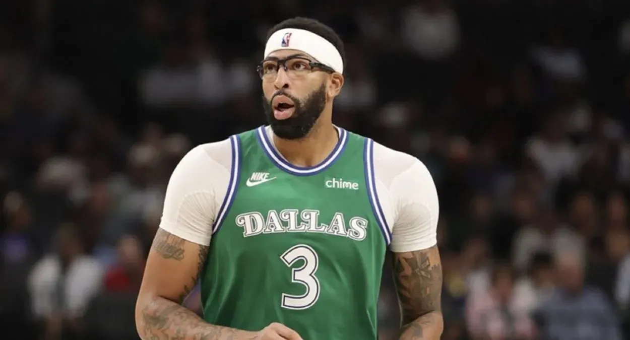 Anthony Davis troca Wizards