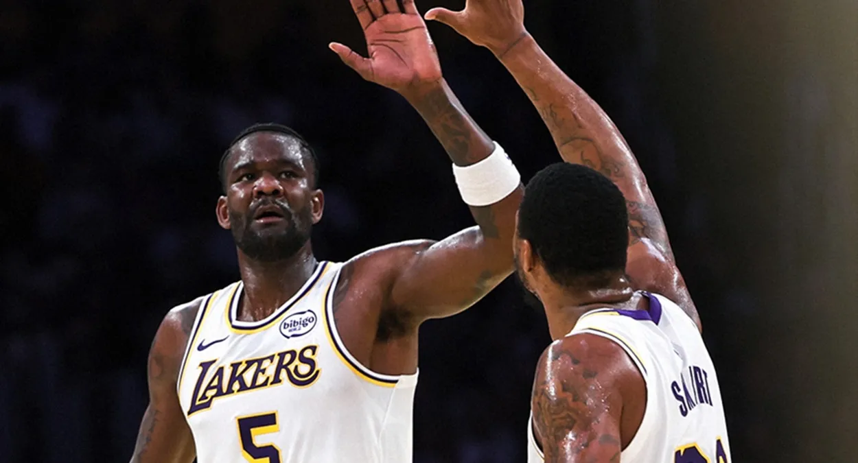 Lakers NBA Deandre Ayton