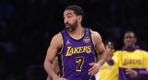 NBA troca Lakers Hawks