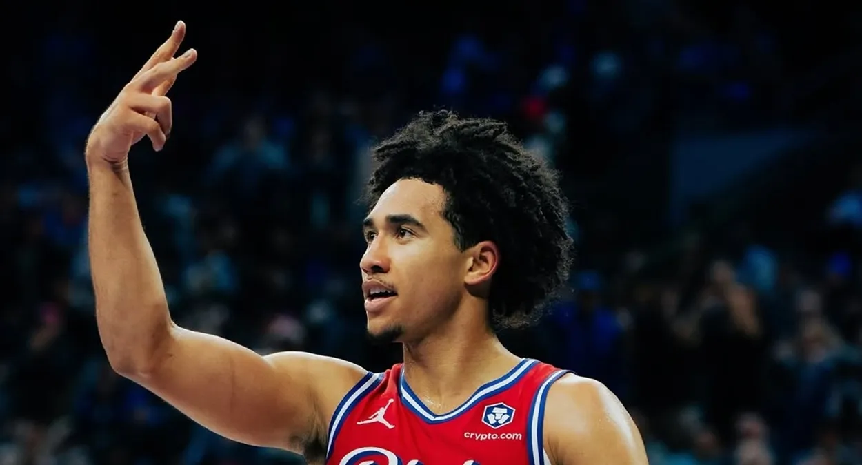 76ers troca Jared McCain