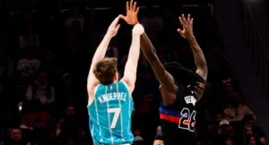 NBA Hornets Pistons briga