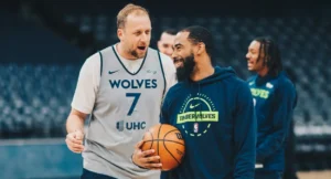 NBA Lakers Warriors mercado