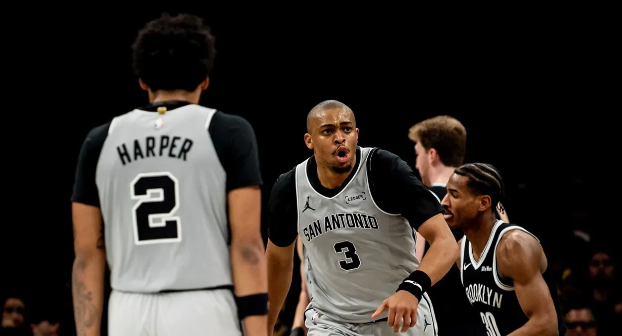 spurs contrato jogador nba