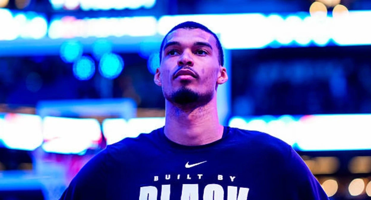 Victor Wembanyama Raptors técnico