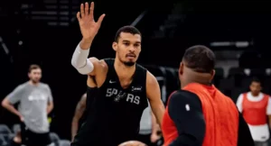 victor wembanyama spurs playoffs