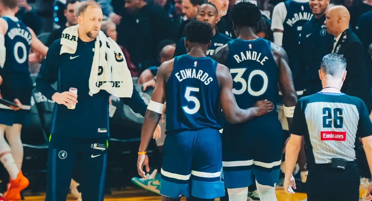 Anthony Edwards Julius Randle