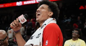 jalen johnson giannis antetokounmpo