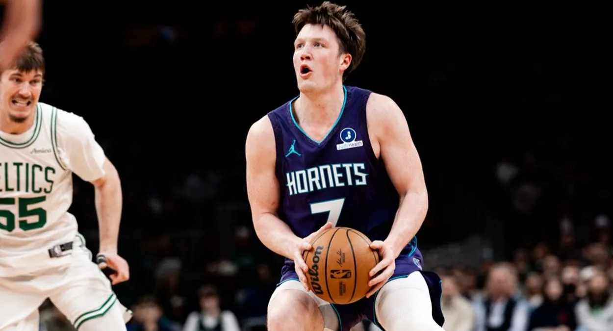 Kon Knueppel Stephen Curry