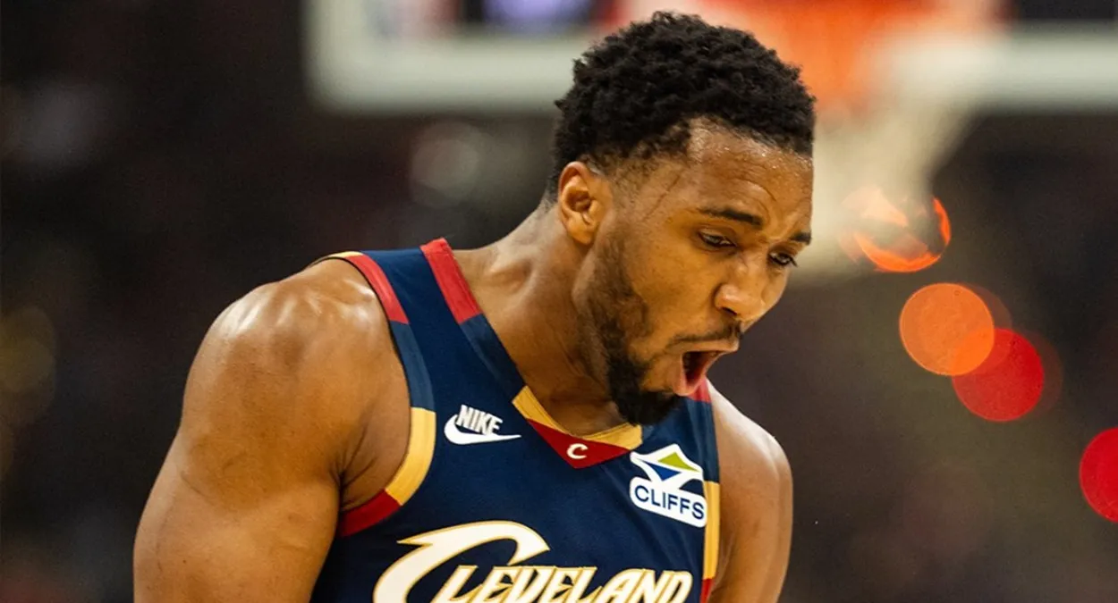 Donovan Mitchell Cavaliers Raptors