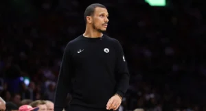 Joe Mazzulla marca Celtics