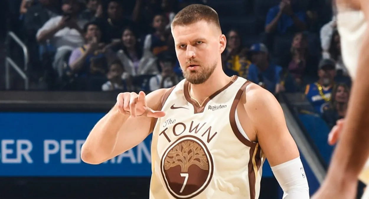 NBA reforços Warriors offseason