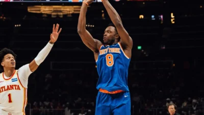 OG Anunoby brilha e Knicks atropela Hawks e avança