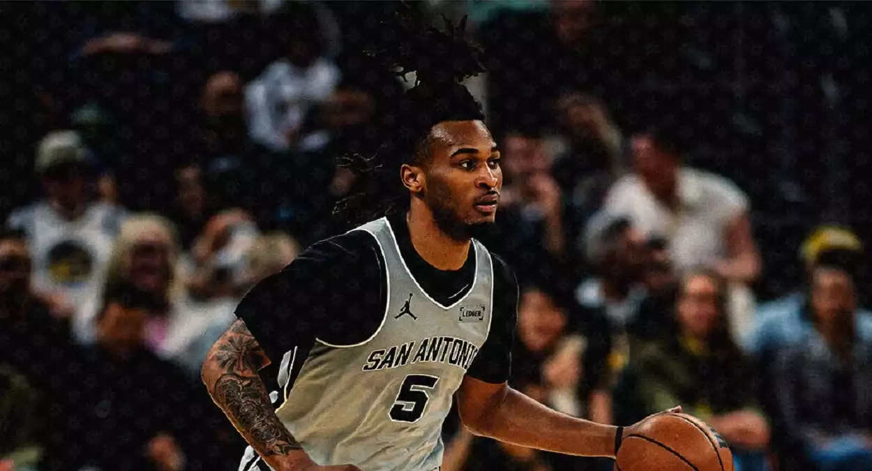 stephon castle spurs playoffs