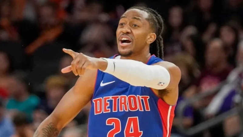 Daniss Jenkins Pistons NBA