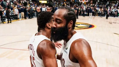 Donovan Mitchell defende James Harden de críticas