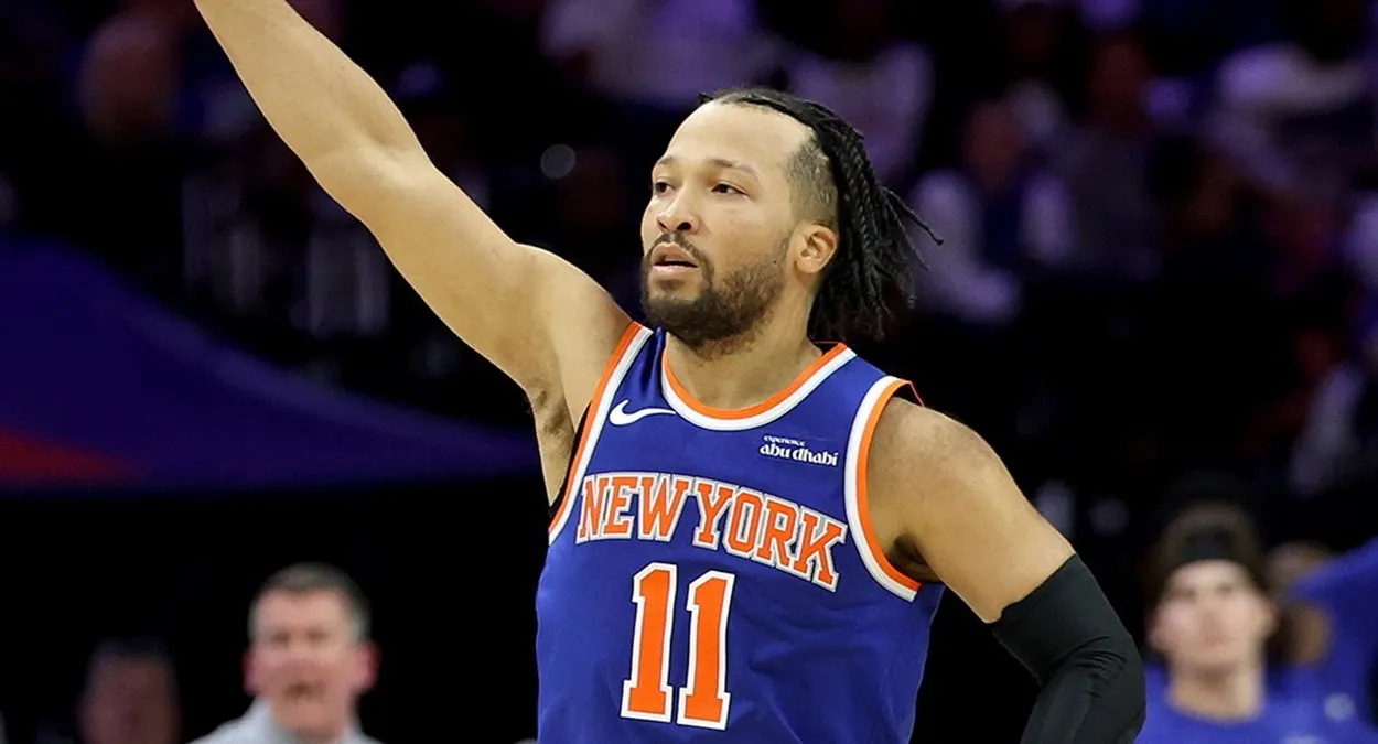 Imagem ilustrativa sobre Jalen Brunson sai mancando no Jogo 1 das Finais e acende alerta nos Knicks na NBA