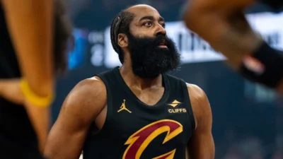 Técnico do Knicks confirma: “A gente ataca James Harden”