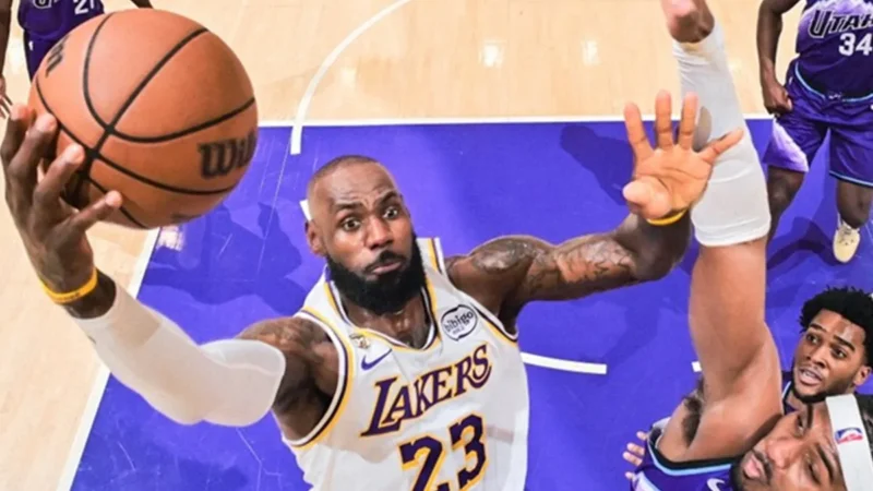 salário LeBron James NBA