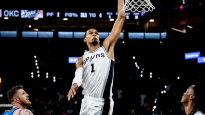 Victor Wembanyama domina, Spurs bate Thunder e empata série