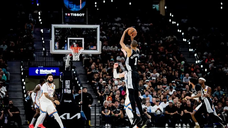 Thunder Spurs Knicks NBA
