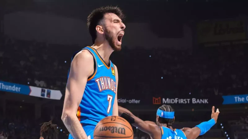 chet holmgren thunder troca