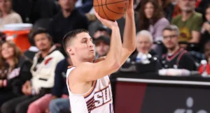 Collin Gillespie contrato Suns
