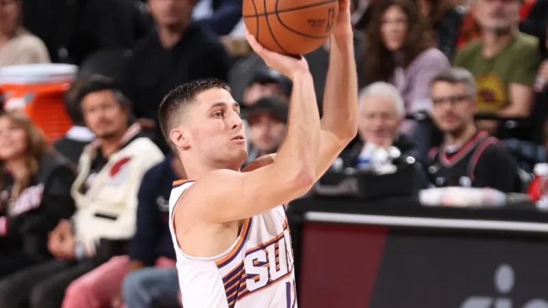Collin Gillespie contrato Suns