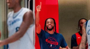 Darius Garland troca Clippers