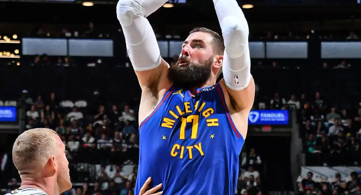 jonas valanciunas contrato nuggets