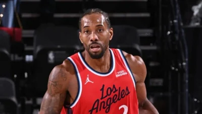 Kawhi Leonard Raptors troca
