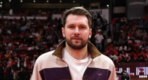 Luka Doncic Lakers reforços