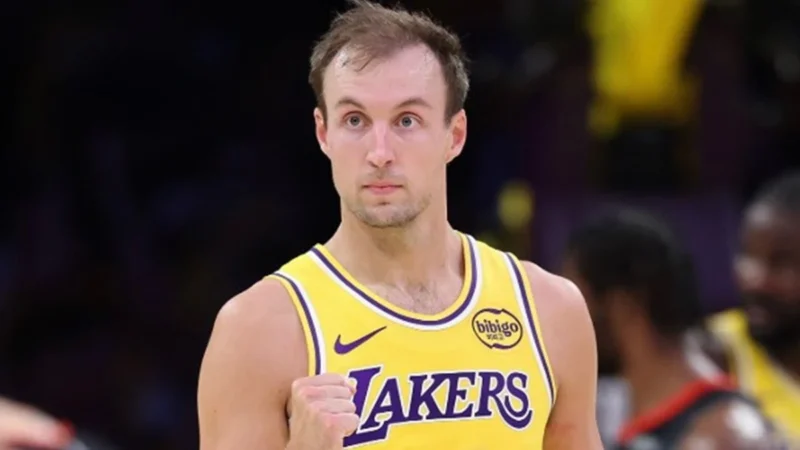 Luke Kennard Lakers Suns